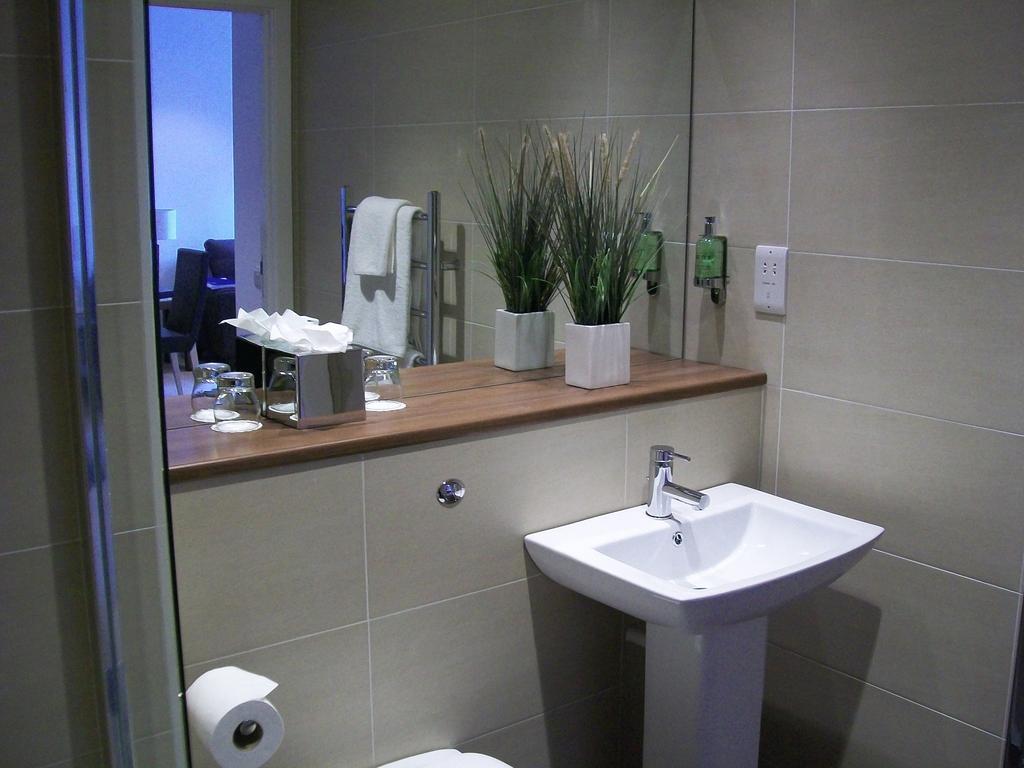 Stewart By Heeton Concept - Edimburgo